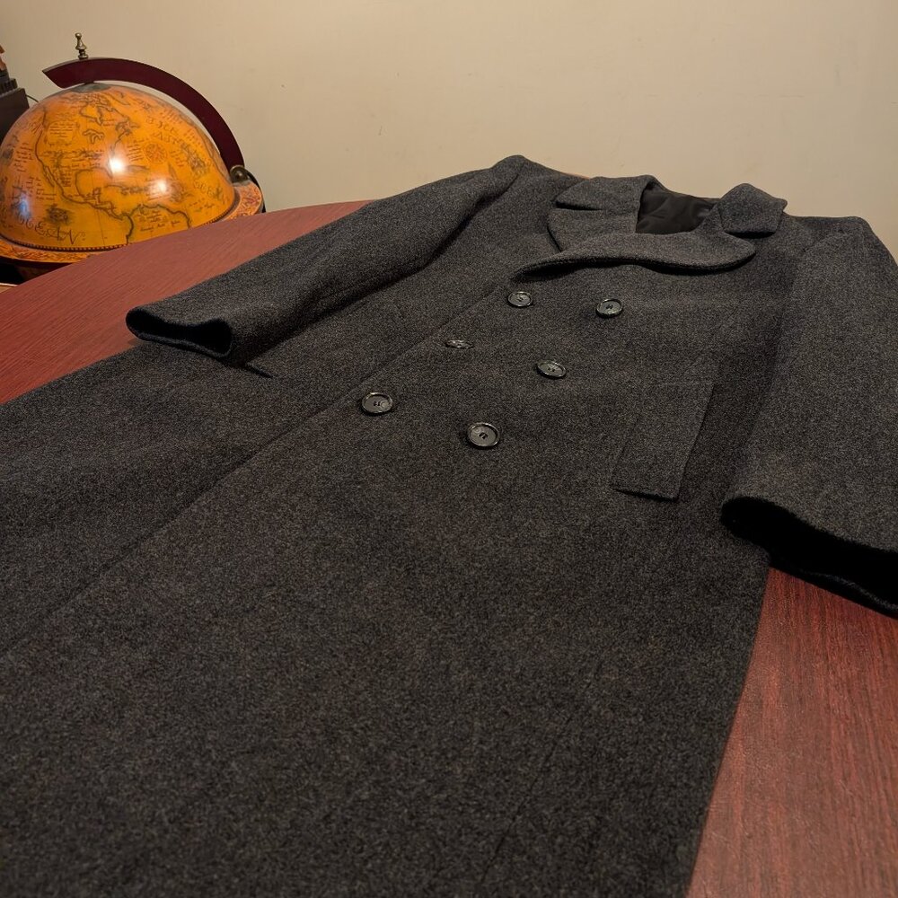 Vintage London Fog Dark Grey Overcoat – Size 40 REG– 100% Pure Wool